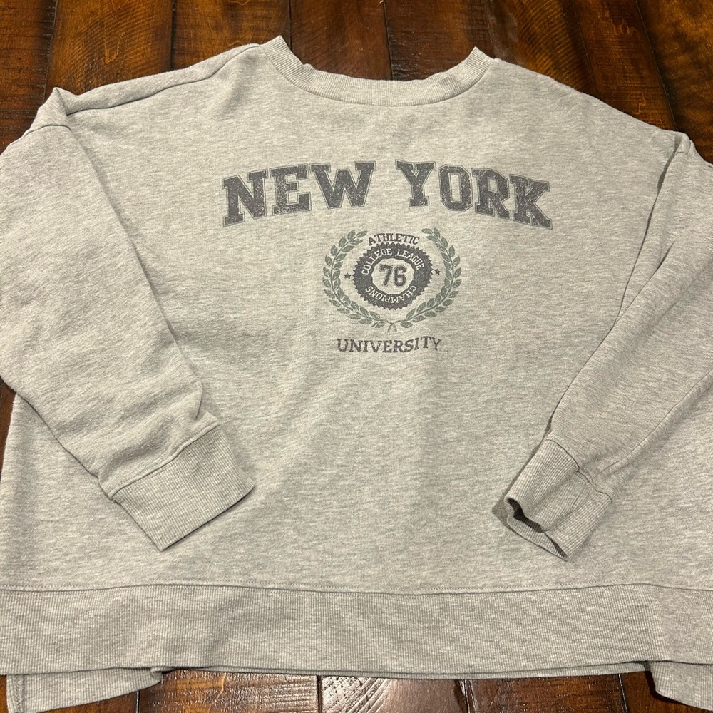 Small Grey New York Colsie Crewneck